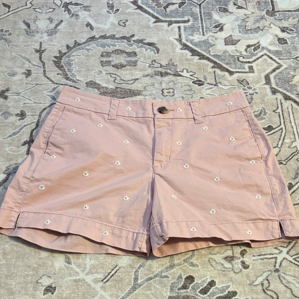 Old navy Pink Embroidered flower Women's Shorts size 0 waist 28